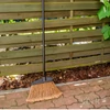 Kép 2/3 - York partvis 120 cm-es nyéllel, 35x13,5 cm fejjel, Nutty Garden mintás kivitelben, erős seprű kültéri használatra-2