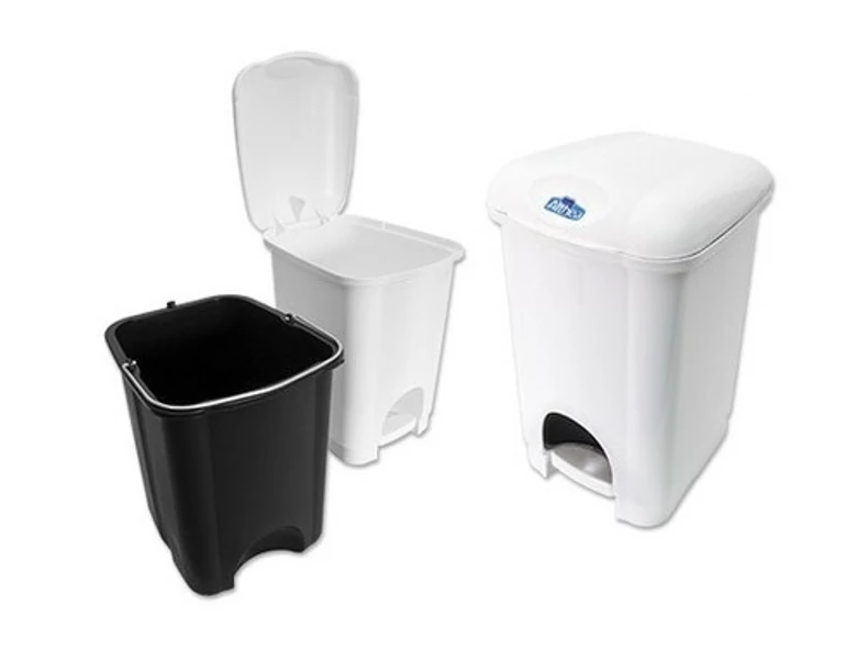 A pedálos szemetes kezeskedik a sikeres hulladéktárolásért