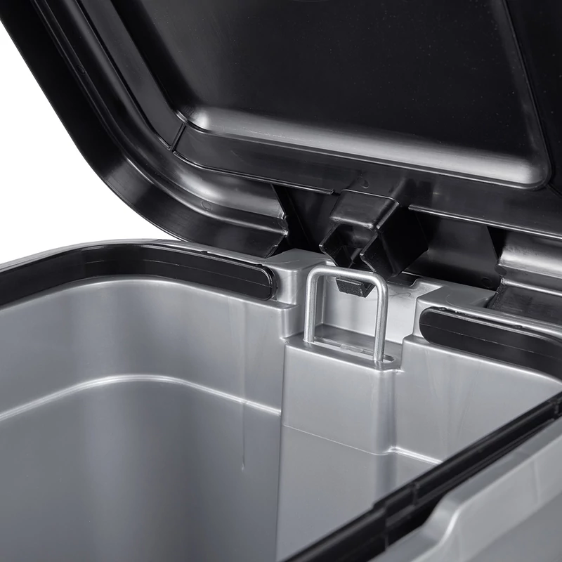 Keeeper OLAF 25 literes modern pedálos szemetes kuka világosezüst színben-6